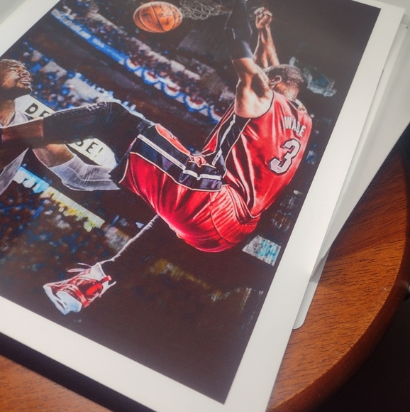 Brand New!💯 Dwyane Wade Miami Heat Glossy 8.5x11 Slam Dunk💥Color Art Poster🤩 - Picture 5 of 7